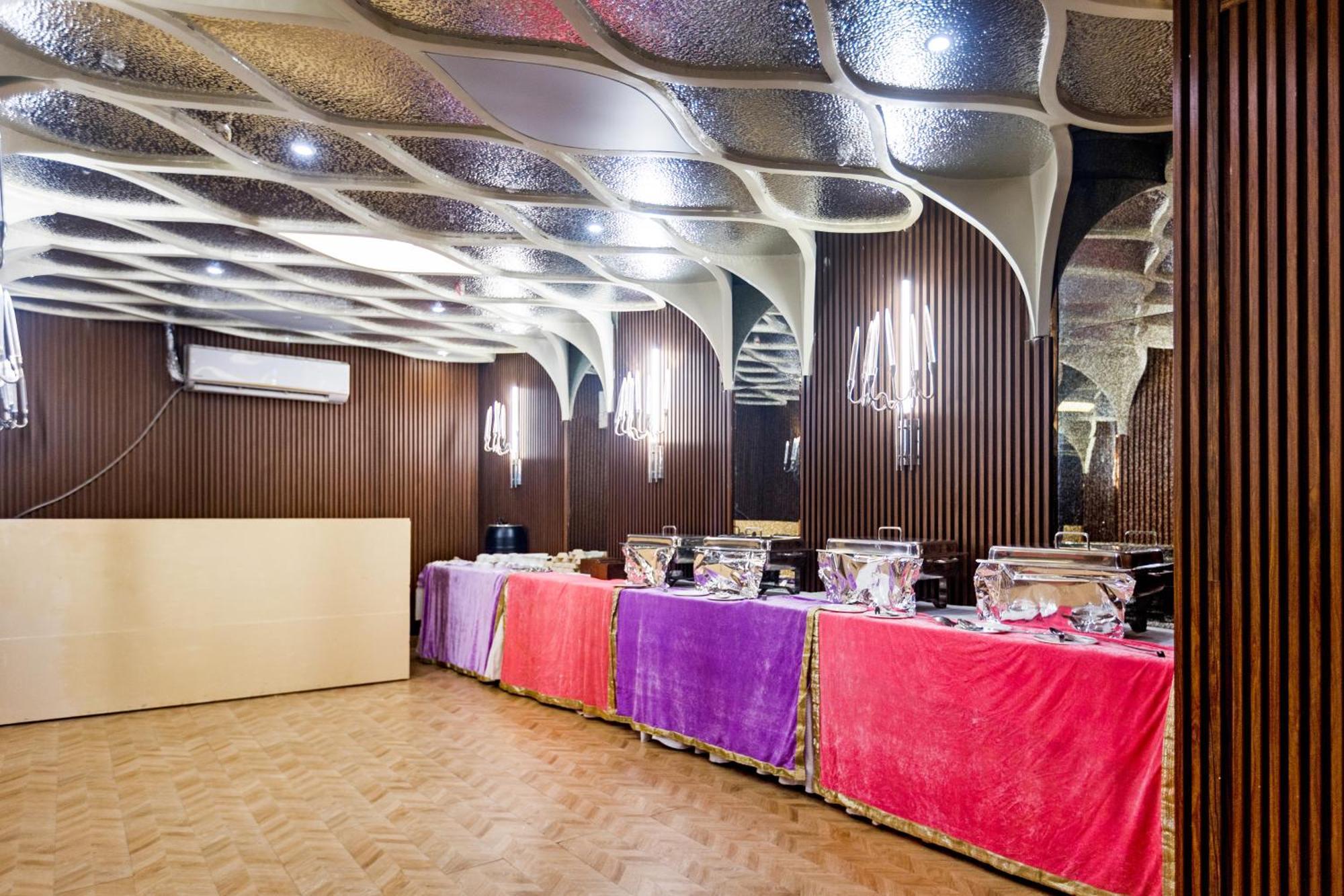 ניו דלהי The Grand Vikalp By Saga Hotels מראה חיצוני תמונה