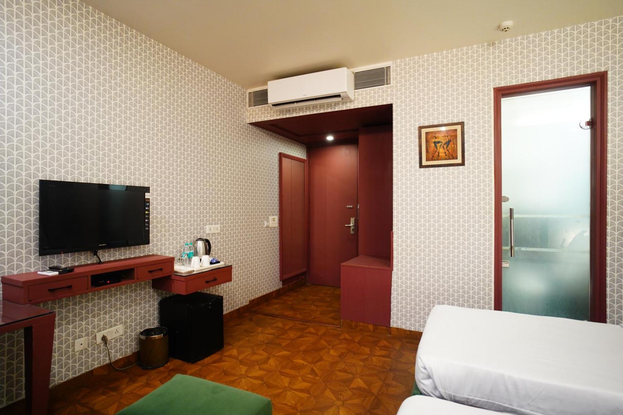 ניו דלהי The Grand Vikalp By Saga Hotels מראה חיצוני תמונה
