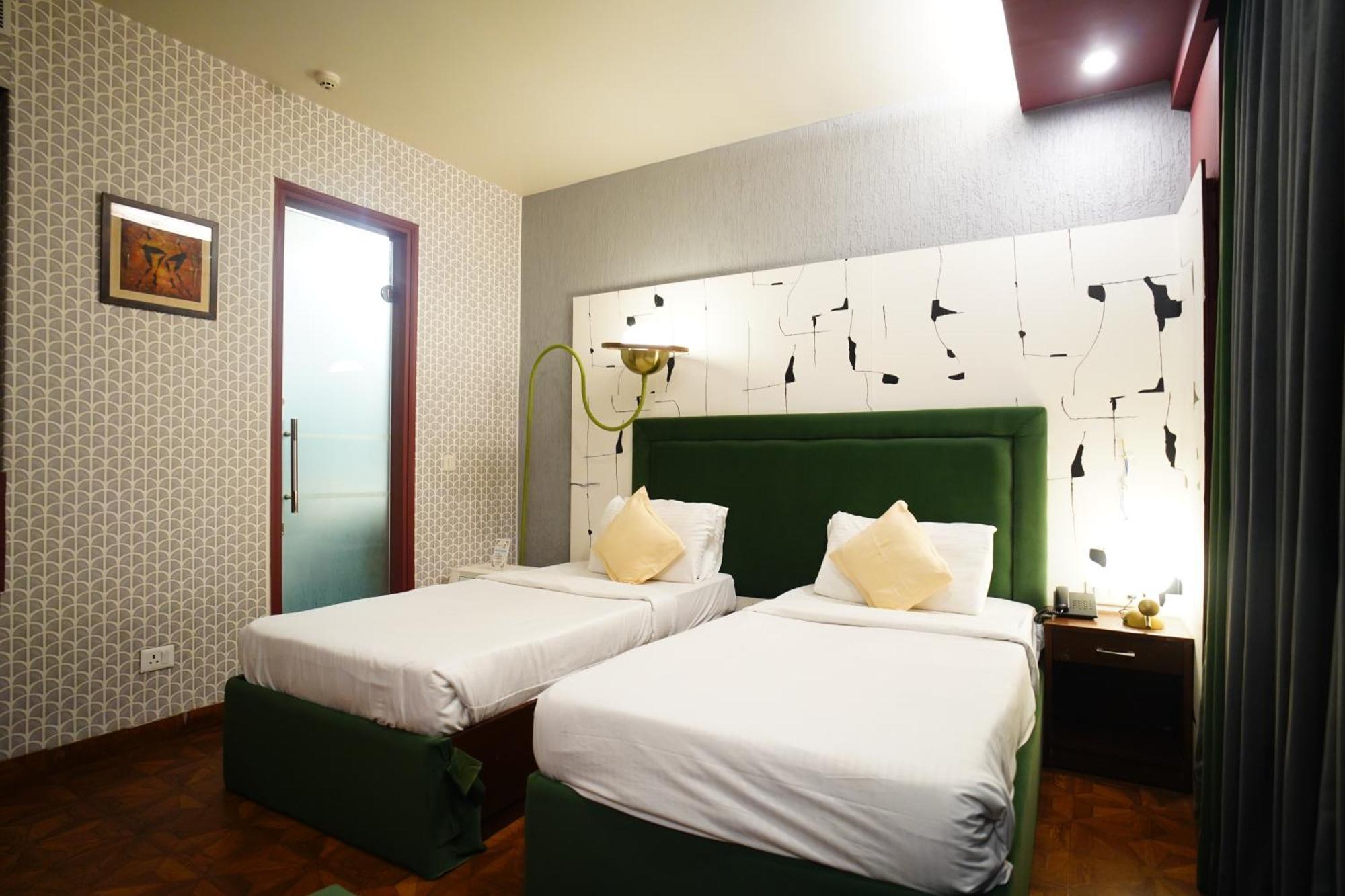 ניו דלהי The Grand Vikalp By Saga Hotels מראה חיצוני תמונה